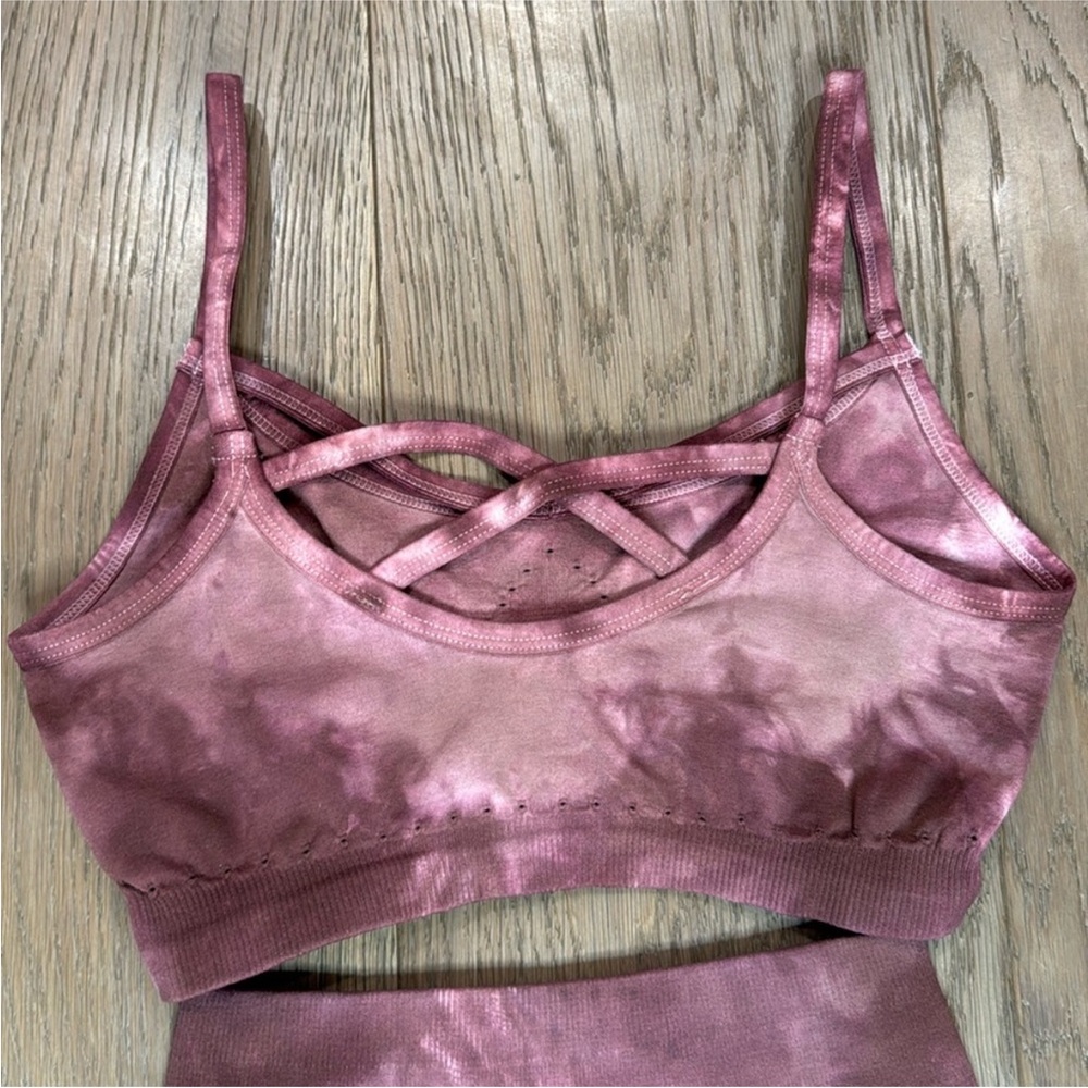 FREE PEOPLE | NWOT Tie Dye Sports Bra and Legging Set - Picture 3 of 4